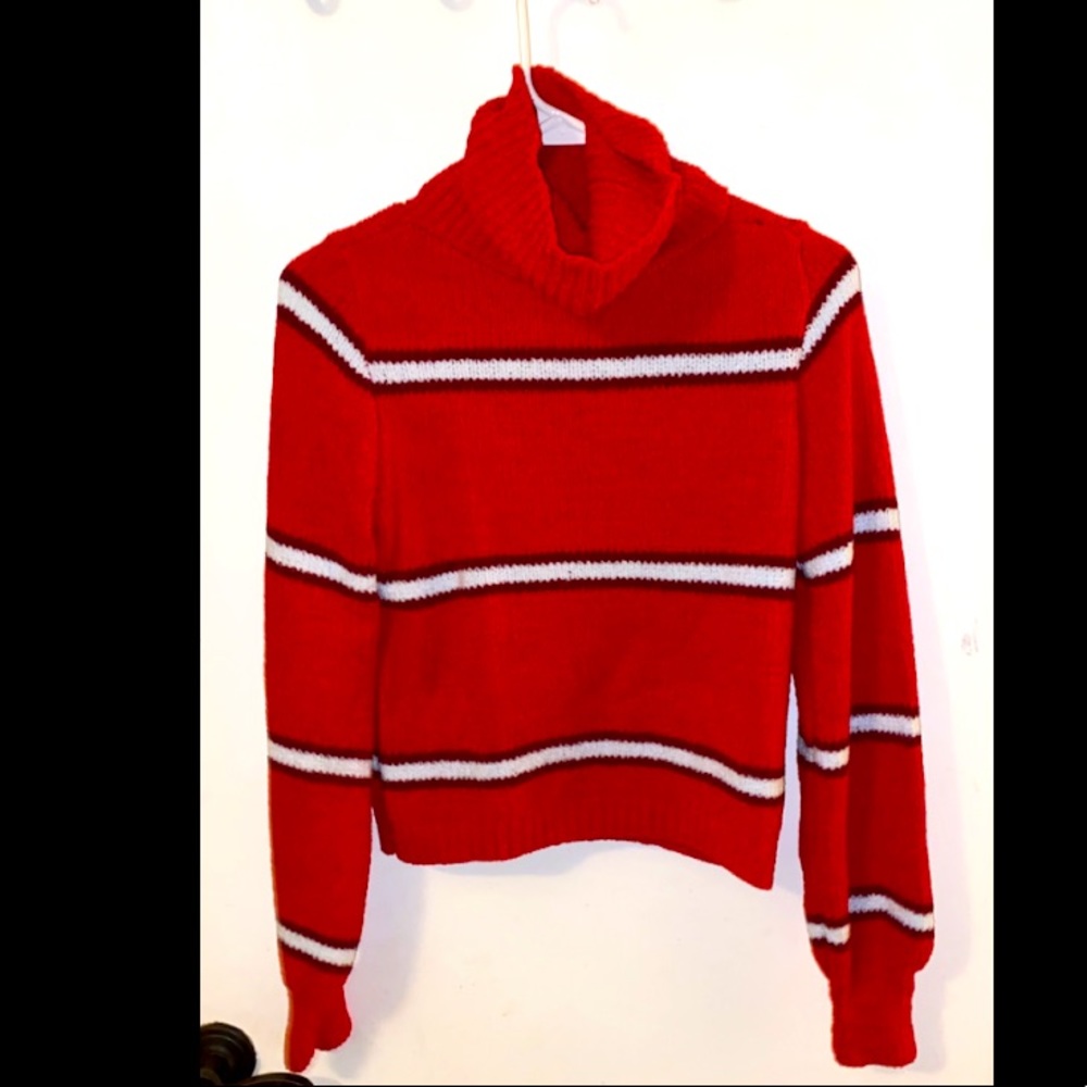 Turtleneck cropped sweater